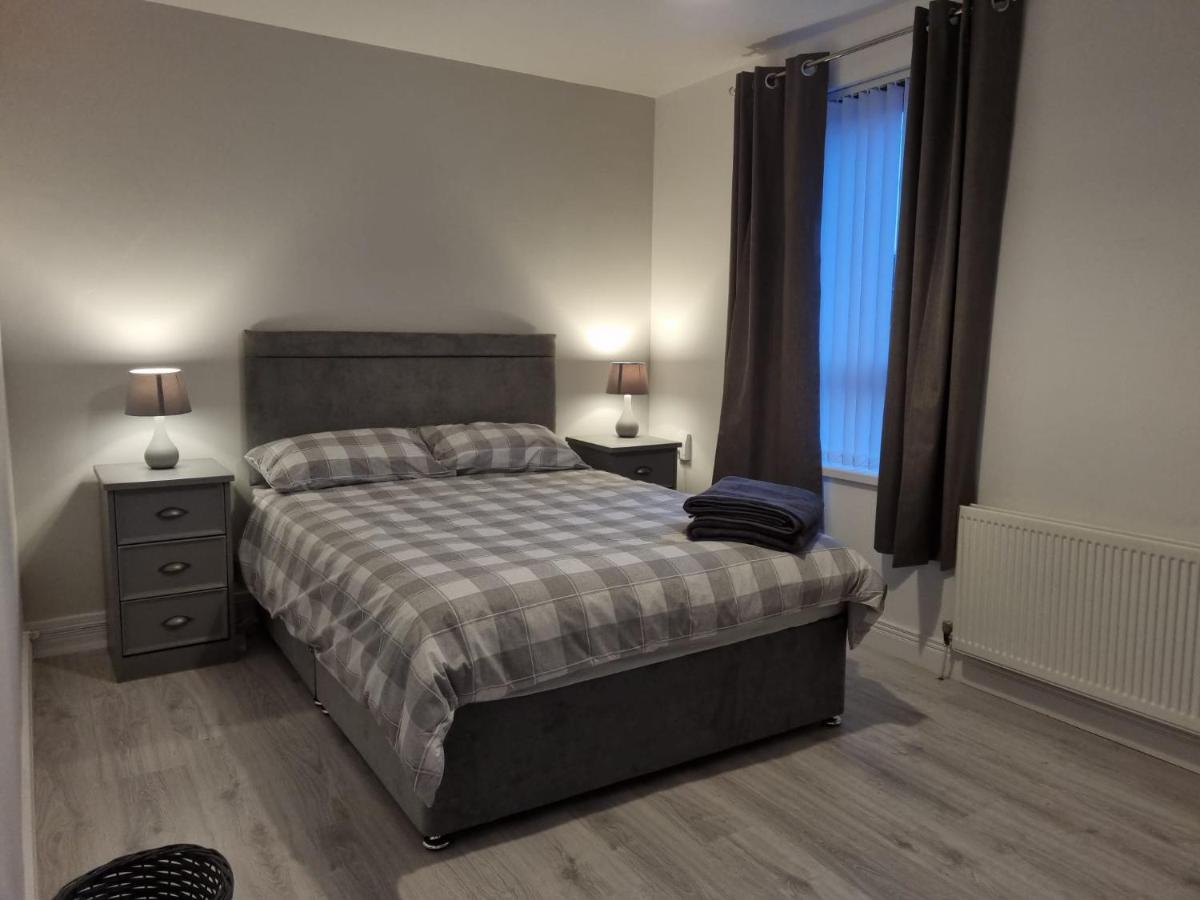 The Townhouse, Derry City Centre. Buitenkant foto